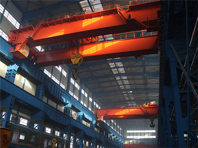 Sale of overhead crane 100t in China