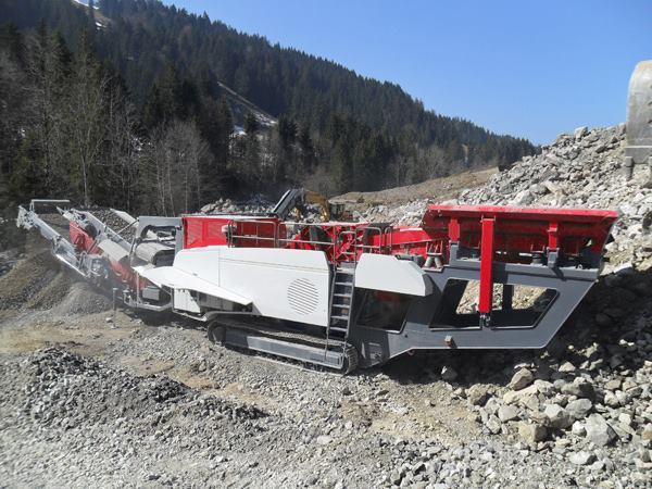 Mobile Stone Crusher Plant