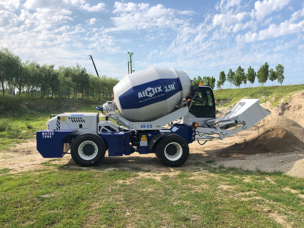 The Different Factors That Affect Self Loading Concrete Mixer Cost