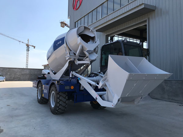 self loading mixer for sale