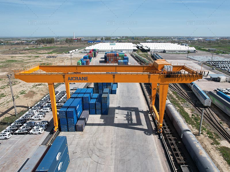 Rail Mounted Crane